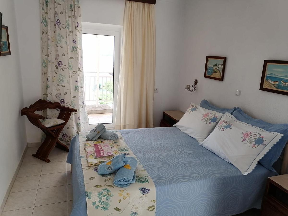 Villa Elli Amoliani Pokój zdjęcie